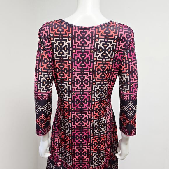 Jean Pierre Klifa Stretch Dress Size M Geometric Travel 3/4 Sleeve Daphne Shift - Picture 5 of 8